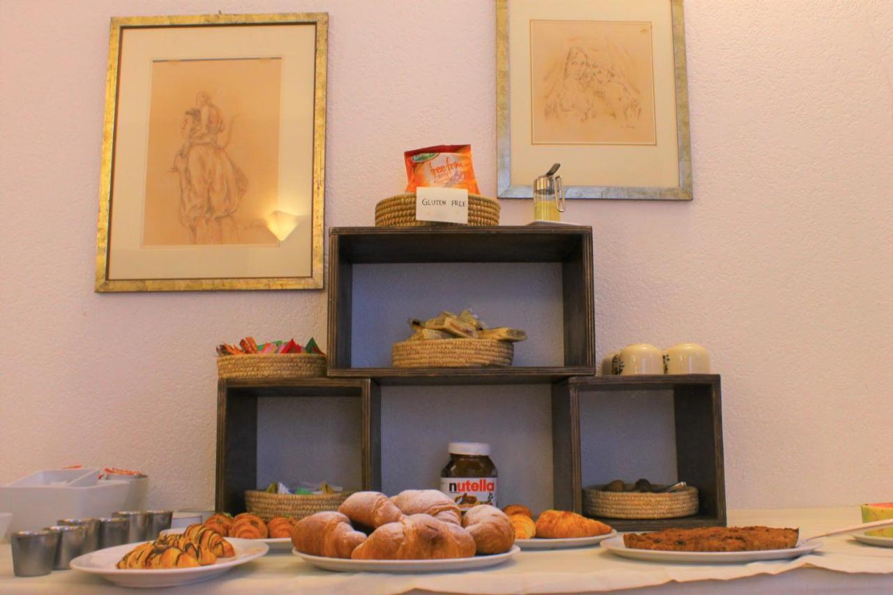 Hotel I Due Monaci Domodossola Esterno foto