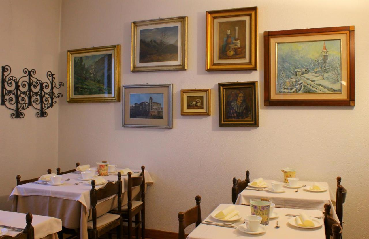 Hotel I Due Monaci Domodossola Esterno foto
